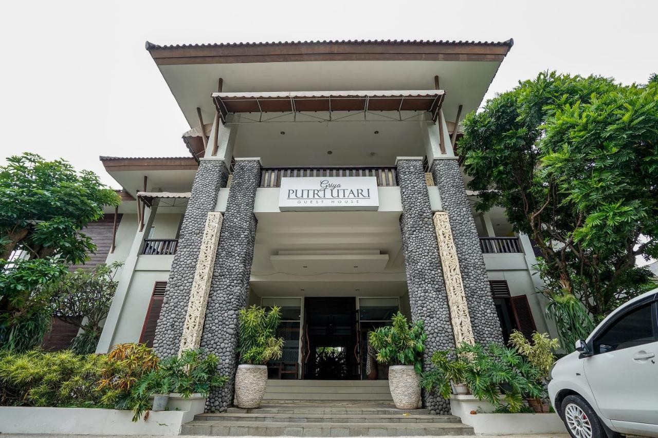 Oyo 282 Putri Utari Residence Malang Exteriör bild